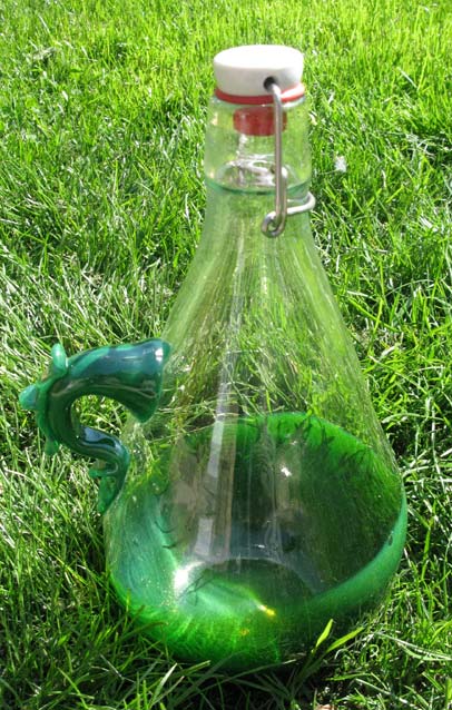 bottle closeup 2